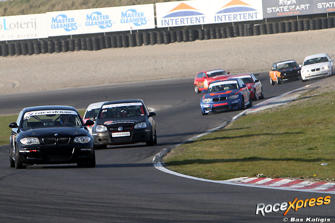 Zandvoort close racing bij DRDO